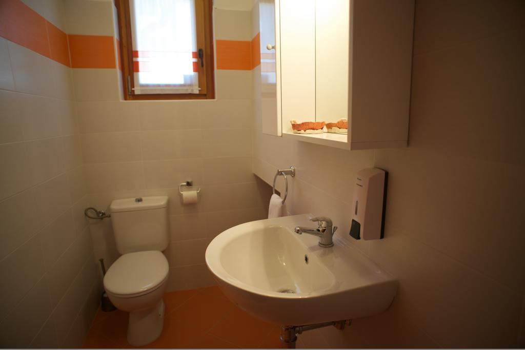 Villa Nana - Modern Villa With A Pool Surrounded By Nature, Istria-Pula Valtura Bilik gambar