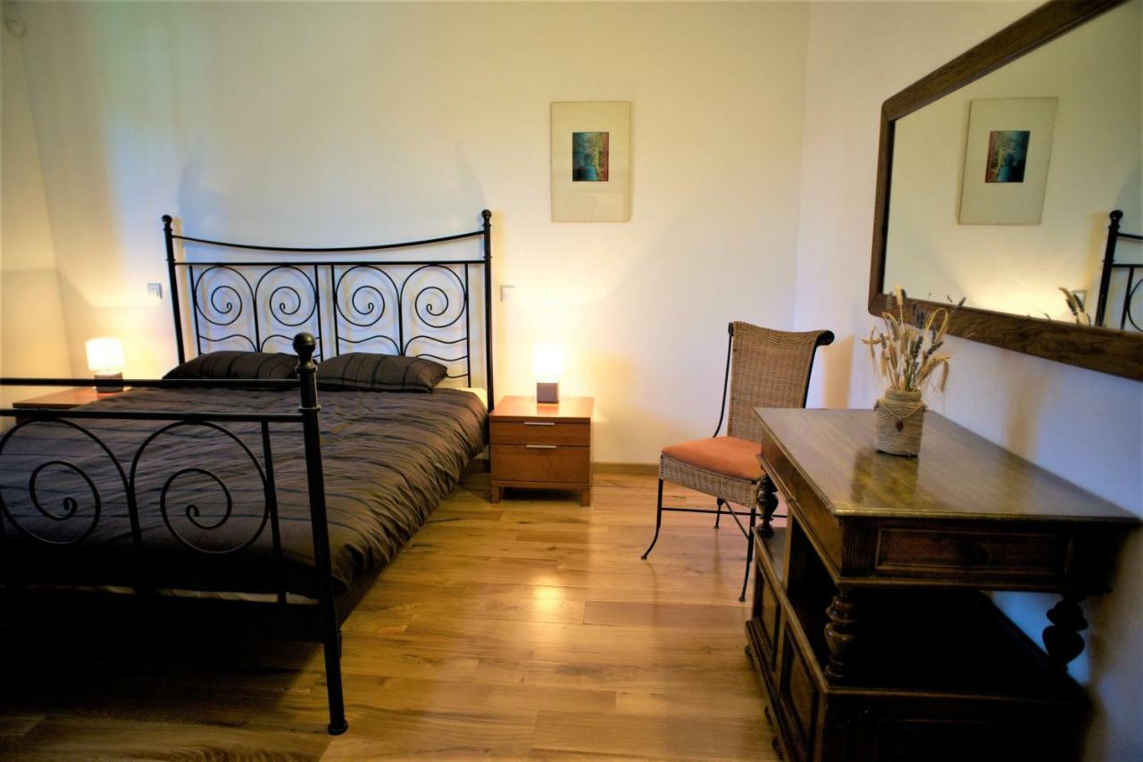 Villa Nana - Modern Villa With A Pool Surrounded By Nature, Istria-Pula Valtura Luaran gambar