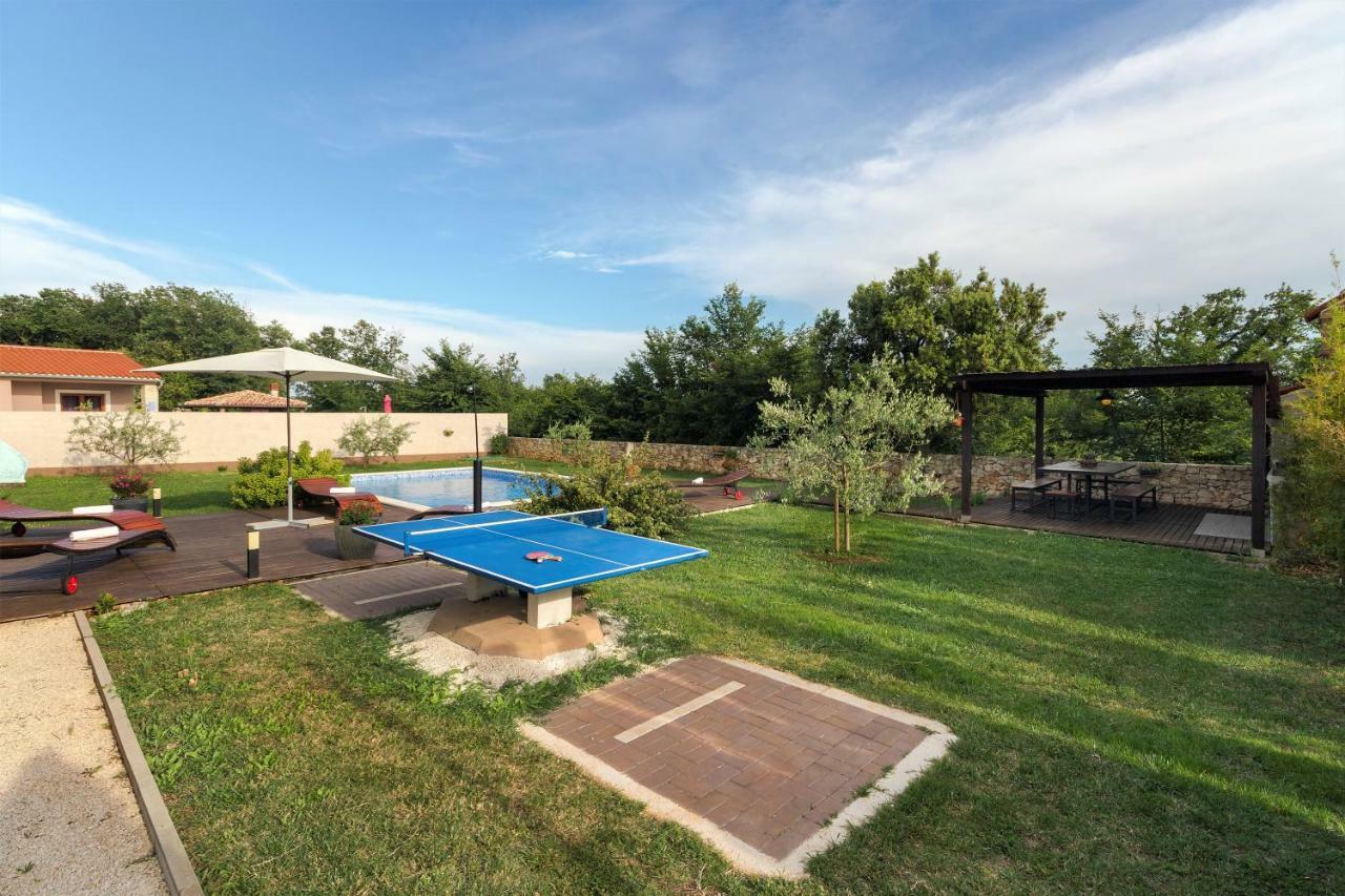 Villa Nana - Modern Villa With A Pool Surrounded By Nature, Istria-Pula Valtura Luaran gambar