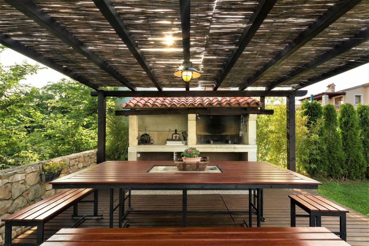 Villa Nana - Modern Villa With A Pool Surrounded By Nature, Istria-Pula Valtura Luaran gambar
