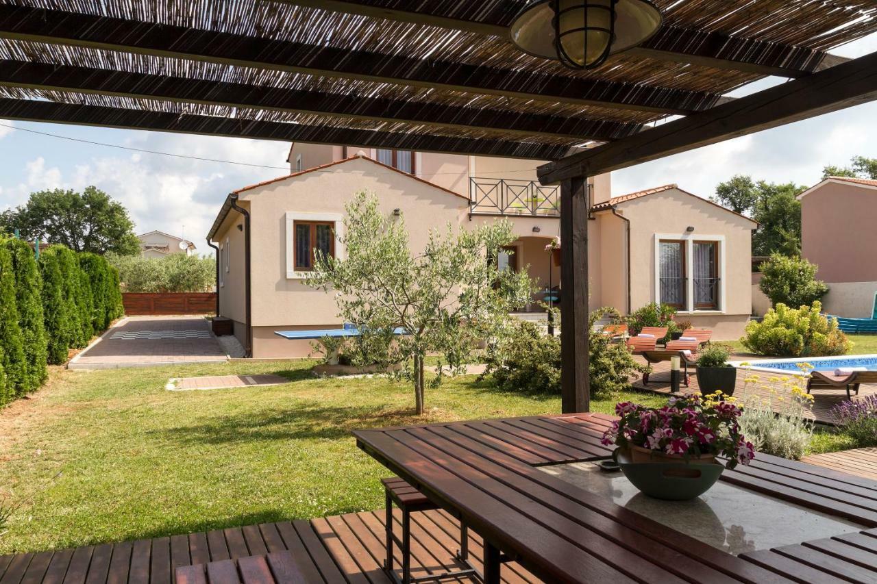 Villa Nana - Modern Villa With A Pool Surrounded By Nature, Istria-Pula Valtura Luaran gambar