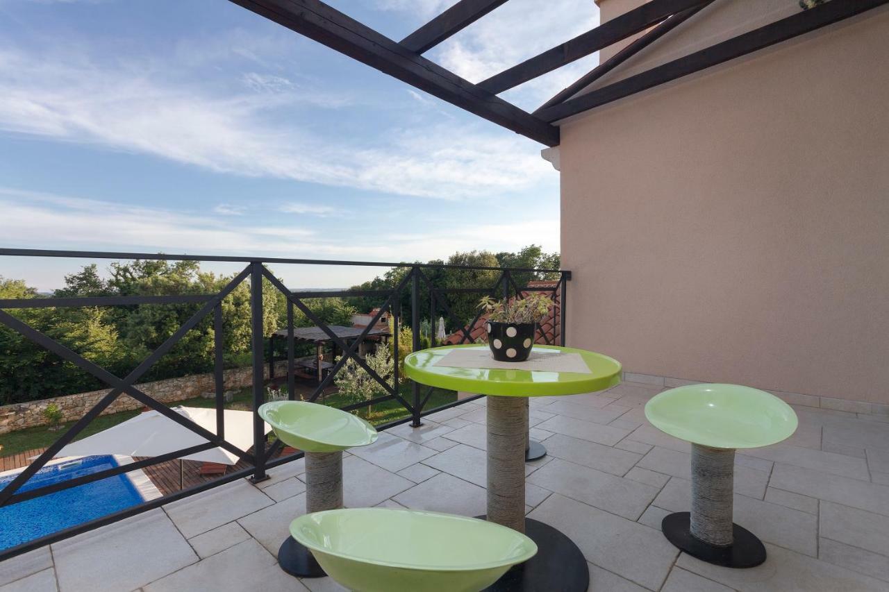 Villa Nana - Modern Villa With A Pool Surrounded By Nature, Istria-Pula Valtura Luaran gambar