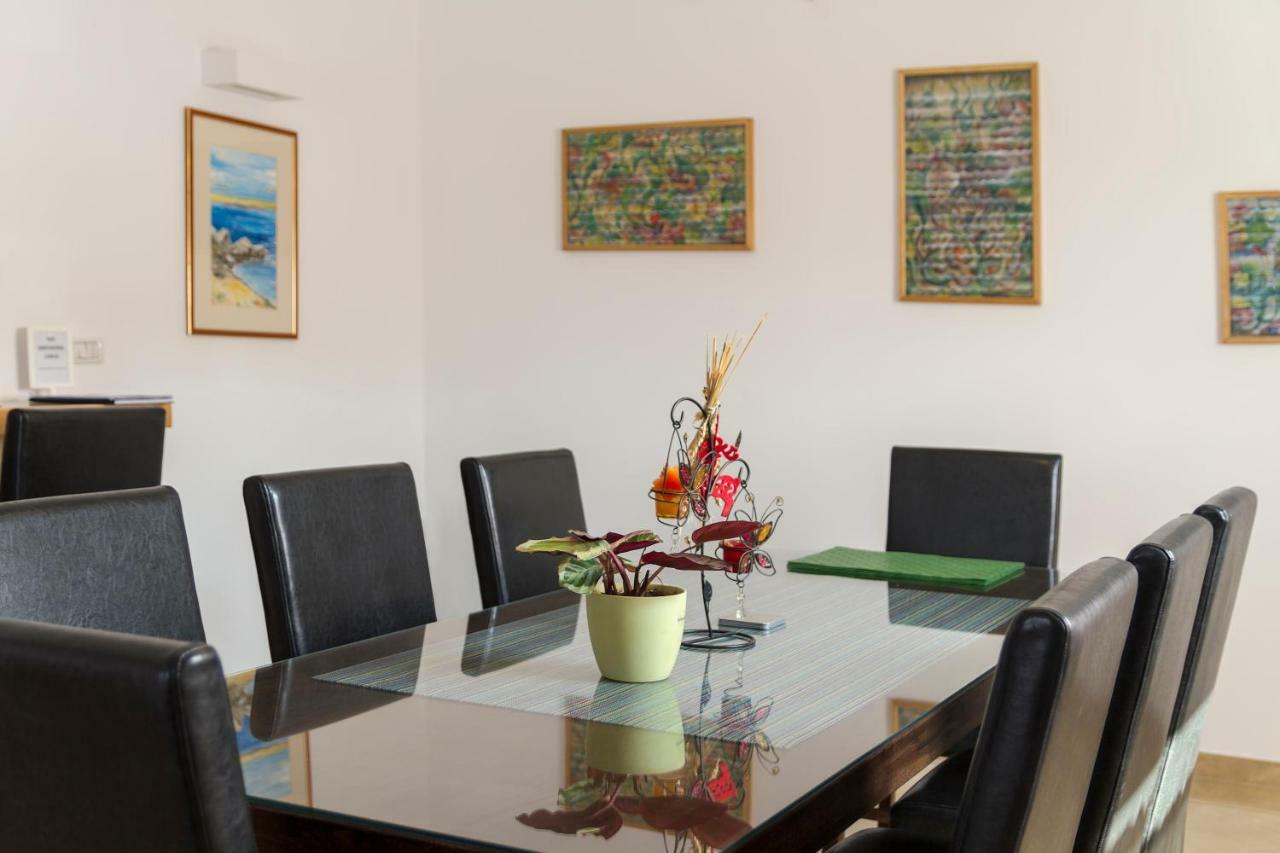 Villa Nana - Modern Villa With A Pool Surrounded By Nature, Istria-Pula Valtura Luaran gambar